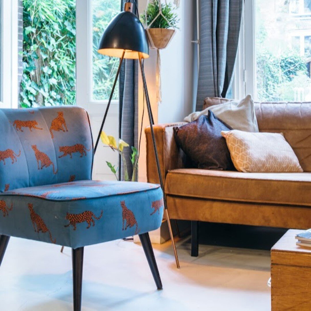 MAMA's chill spots are the best in Amsterdam to plan your adventures! (And her beds are the best places to snooze after 😉)
#cocomama #hostel #amsterdam